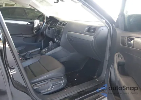 2017 Volkswagen Jetta 1.4T Se from USA, damaged, VIN 3VWDB7AJ8HM309636